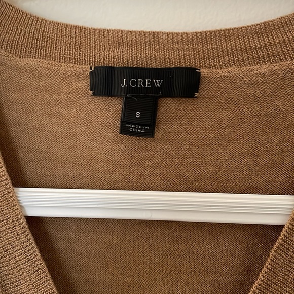 J Crew - camel v-neck sweater- small - Picture 3 of 8